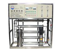 大桶水灌装线价格揭秘及伟泉水处理的专业水处理设备研发